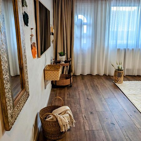 Tokaj Zlata Putna - Restaurant & Pension Vinicky 외부 사진