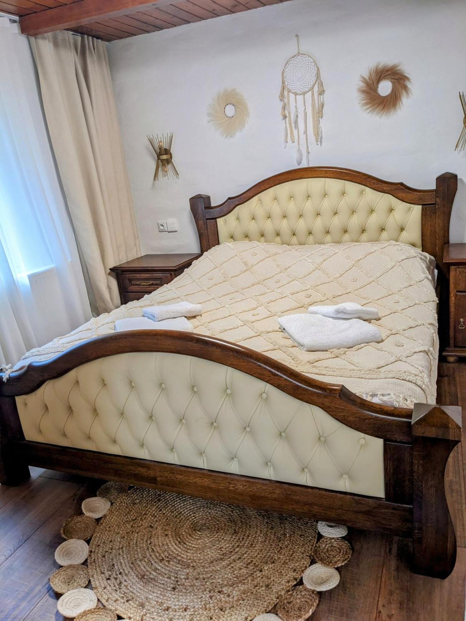 Tokaj Zlata Putna - Restaurant & Pension Vinicky 외부 사진