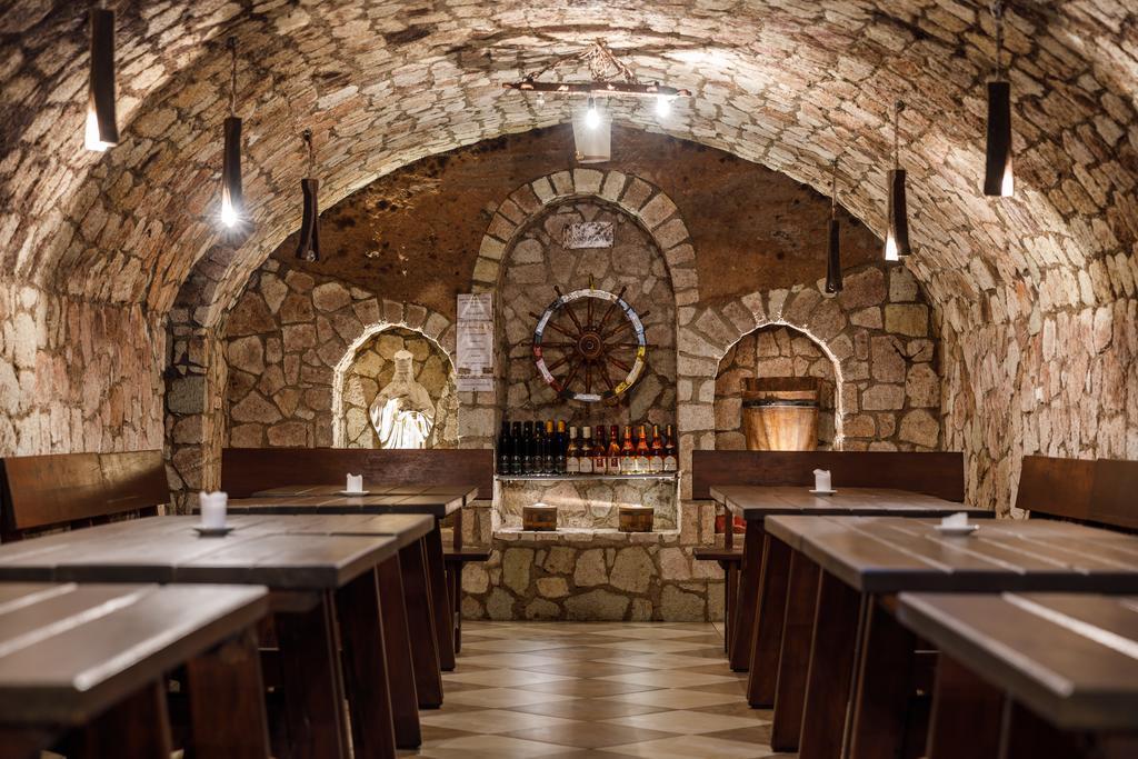 Tokaj Zlata Putna - Restaurant & Pension Vinicky 외부 사진
