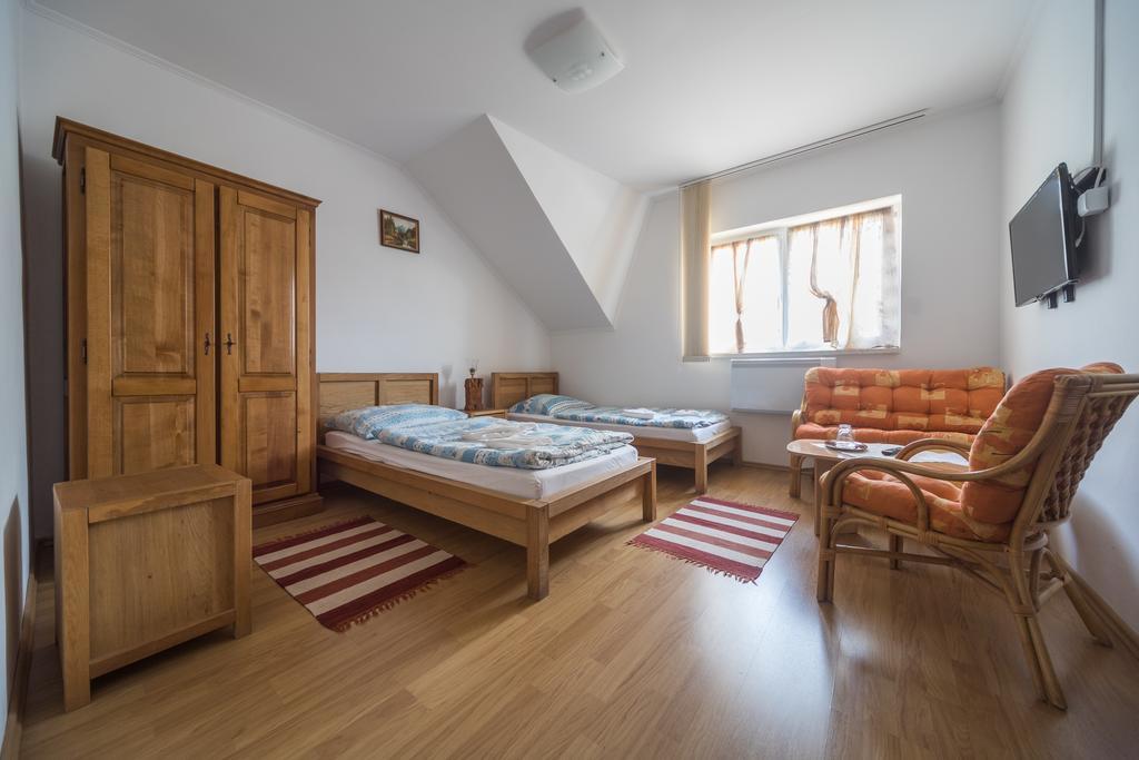 Tokaj Zlata Putna - Restaurant & Pension Vinicky 외부 사진