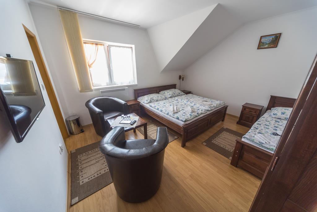 Tokaj Zlata Putna - Restaurant & Pension Vinicky 외부 사진