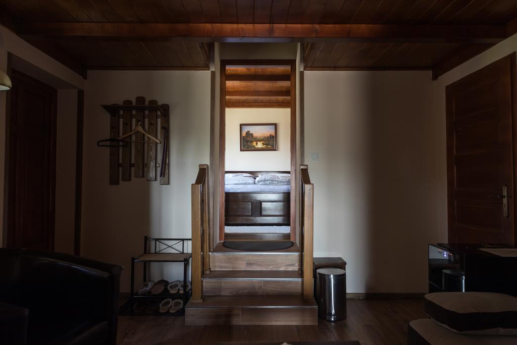 Tokaj Zlata Putna - Restaurant & Pension Vinicky 외부 사진
