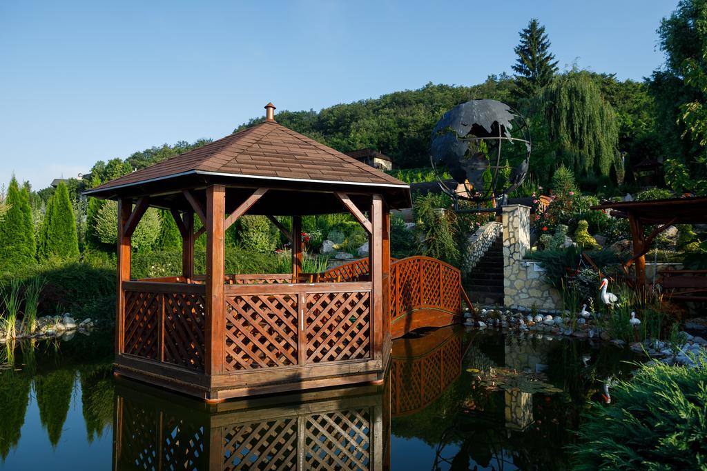 Tokaj Zlata Putna - Restaurant & Pension Vinicky 외부 사진